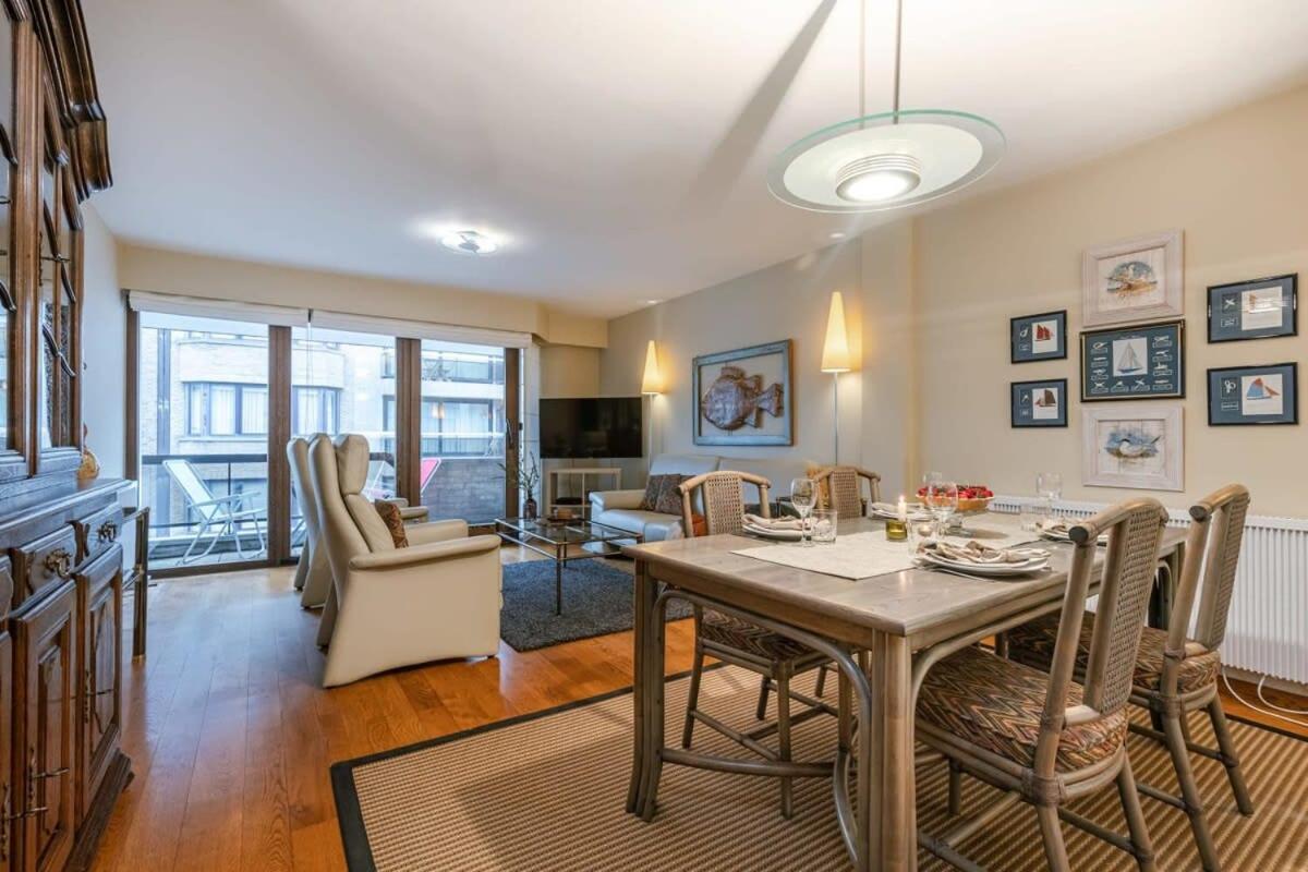 Huswell - Authentic Apartment With Terraces And Parking Knokke-Heist Εξωτερικό φωτογραφία
